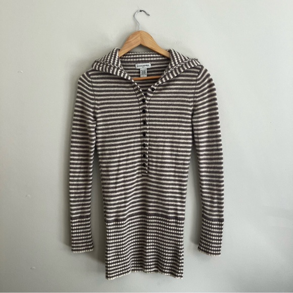 Banana Republic Angora Blend Pull Over Sweater - Picture 1 of 6